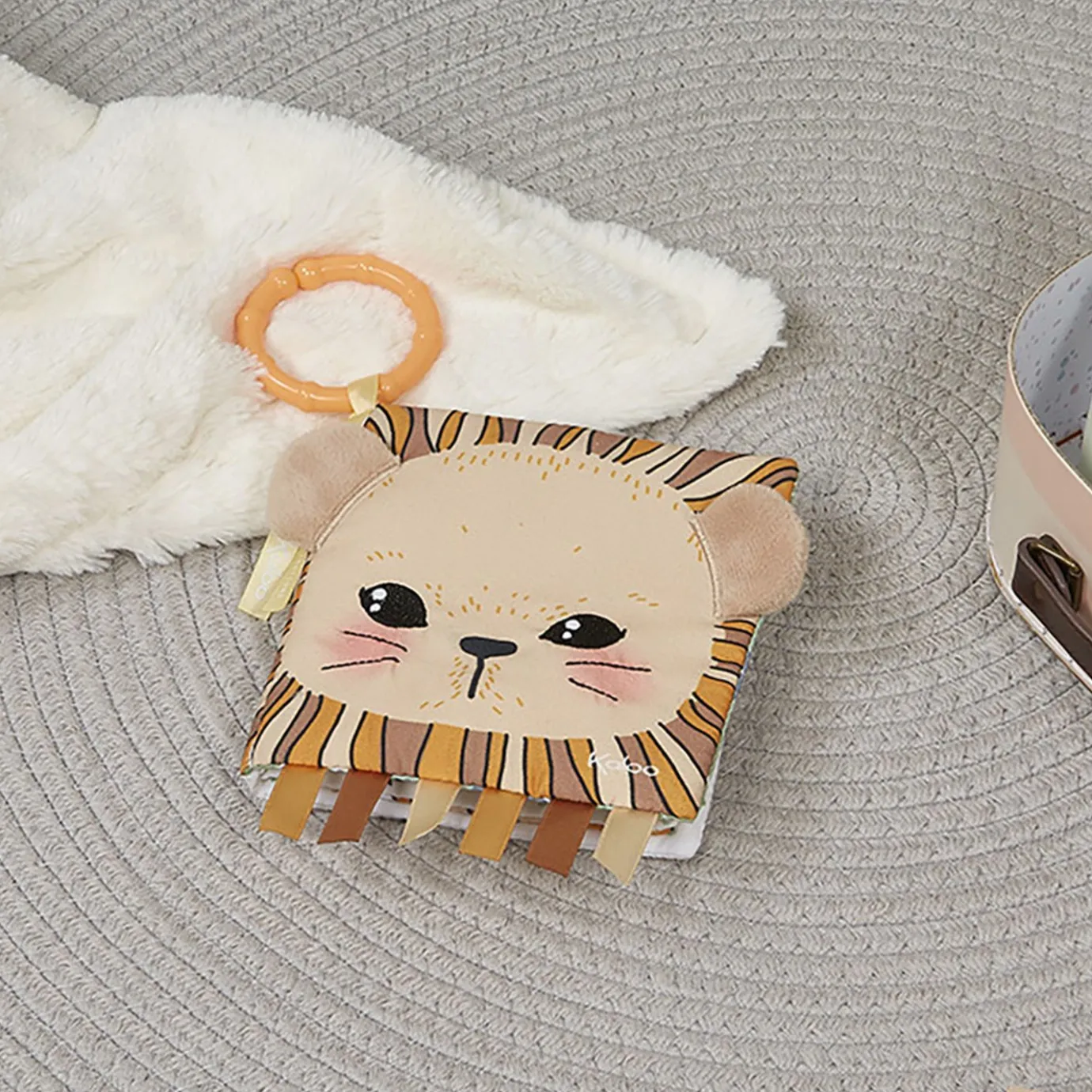 Kaloo Activity Book - The Curious Lion> Soft Books