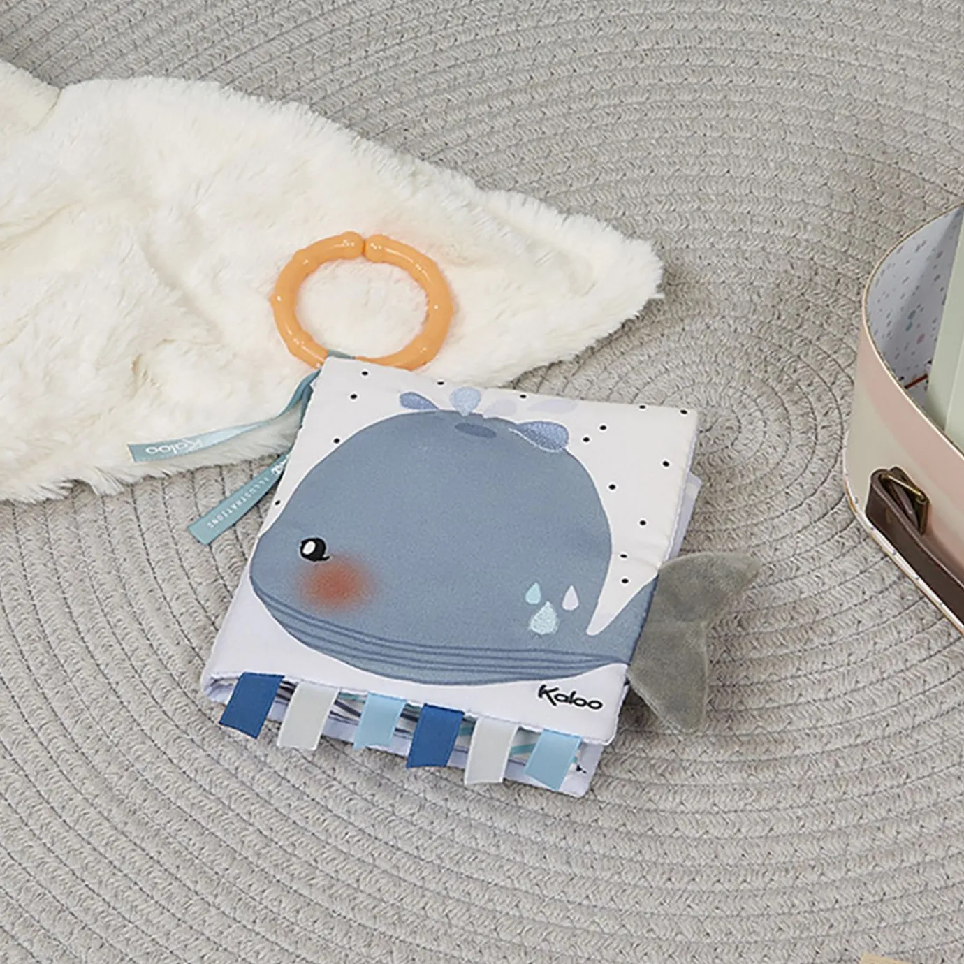 Kaloo Activity Book - The Sad Calf> Soft Books