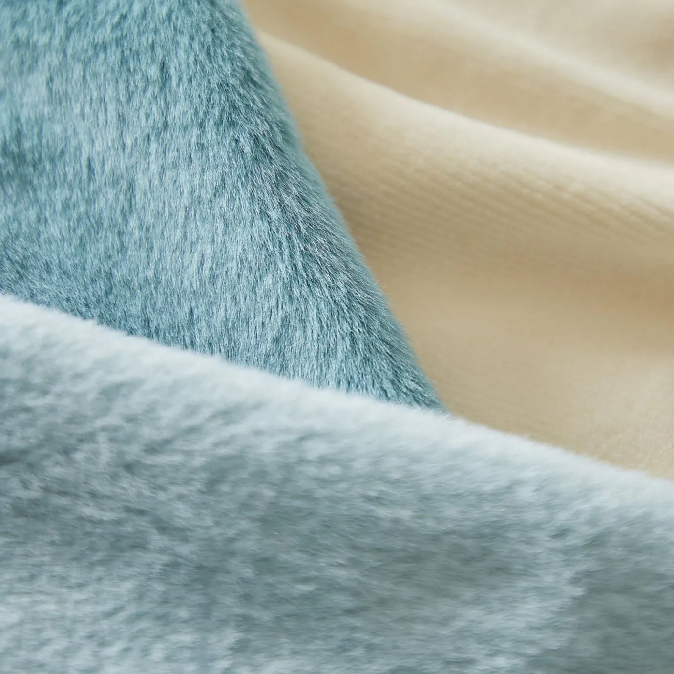 Kaloo Doudou Penguin Green> Animal Comforter